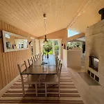 Family-friendly Summer House Near The Otterup