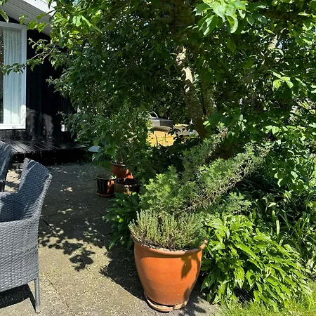 Family-friendly Summer House Near The Otterup